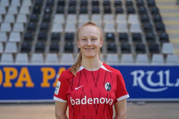 Meret Felde (SC Freiburg, 04) Media Day in der Saison 2024 2025 bei den SC Freiburg Frauen Copyright: xArnexAmbergx