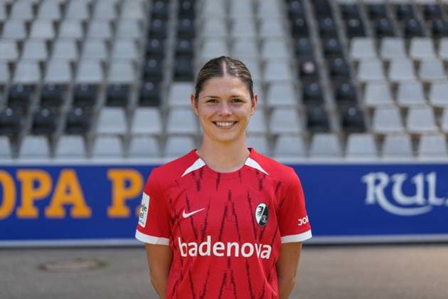 Eileen Campbell (SC Freiburg, 10) Media Day in der Saison 2024 2025 bei den SC Freiburg Frauen Copyright: xArnexAmbergx