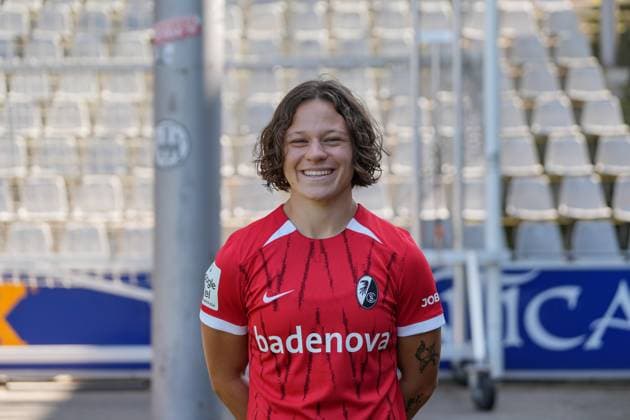 Ally Gudorf (SC Freiburg, 26) Media Day in der Saison 2024 2025 bei den SC Freiburg Frauen Copyright: xArnexAmbergx