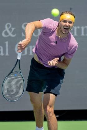 August 16, 2024, Mason, Ohio, U.S: Alexander Zverev (GER) serves during FridayÃ¢â‚¬â ¢s Round of Sixteen at the Cincinnati Open at the Lindner Family Tennis Center , Mason, Oh. Mason U.S - ZUMAs304 20240816_zaf_s304_057 Copyright: xScottxStuartx