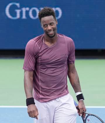 August 16, 2024: Gael Monfils (FRA) defeated Carlos Alcaraz (ESP) 4-6, 7-6, 6-4, at the Cincinnati Open being played at Lindner Family Tennis Center in Mason, Ohio. Ã‚ Tennisclix CSM Mason USA - ZUMAc04_ 20240816_zma_c04_032 Copyright: xLesliexBillmanx
