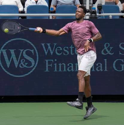August 16, 2024: Gael Monfils (FRA) defeated Carlos Alcaraz (ESP) 4-6, 7-6, 6-4, at the Cincinnati Open being played at Lindner Family Tennis Center in Mason, Ohio. Ã‚ Tennisclix CSM Mason USA - ZUMAc04_ 20240816_zma_c04_047 Copyright: xLesliexBillmanx