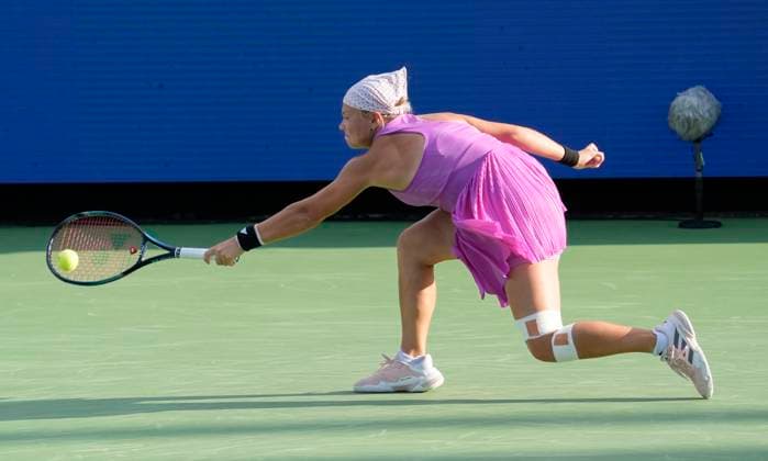 August 16, 2024: Diana Shnaider loses to Leylah Fernandez (CAN) 6-1, 6-4 at the Cincinnati Open being played at Lindner Family Tennis Center in Mason, Ohio, {USA} Ã‚ Tennisclix Cal Media Mason USA - ZUMAc04_ 20240816_zma_c04_057 Copyright: xLesliexBillmanx