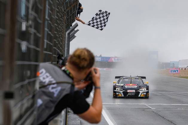 Sport Themen der Woche KW33 Sport Bilder des Tages Nürburg: DTM Nürburgring 2024 on August, 17, 2024, (Photo by Hoch Zwei), 3 Audi R8 LMS GT3 EVO II, ABT Sportsline: Kelvin van der Linde Nürburg Deutschland *** Nürburg DTM Nürburgring 2024 on August, 17, 2024, Photo by Hoch Zwei , 3 Audi R8 LMS GT3 EVO II, ABT Sportsline Kelvin van der Linde Nürburg Germany