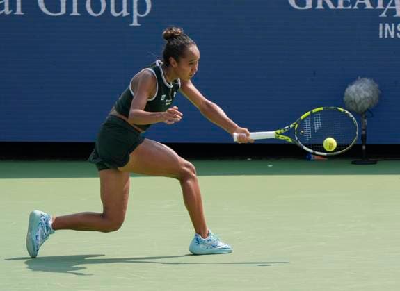 August 17, 2024: Leylah Fernandez (CAN) loses to Jessica Pegula (USA) 7-6, 6-7, 7-6, at the Cincinnati Open being played at Lindner Family Tennis Center in Mason, Ohio, {USA} Ã‚ Tennisclix Cal Media Mason USA - ZUMAc04_ 20240817_zma_c04_291 Copyright: xLesliexBillmanx
