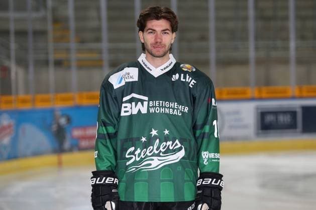 Eishockey, DEL2, SC Bietigheim Steelers Porträttermin 2024 2025 BAU 17.08.2023, Deutschland, Bietigheim, Eishockey, SC Steelers Bietigheim, Tamas Kanya