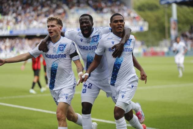 RECORD DATE NOT STATED (Auxerre) Paul Joly - Elisha Owusu - Rayan Raveloson Football : Auxerre vs Nice - Ligue 1 - 18 08 2024 StephanieGrossetete Panoramic 