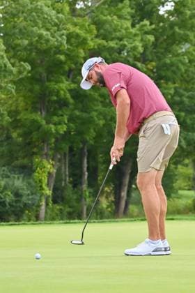 WHITE SULPHUR SPRINGS, WV - AUGUST 18: Ripper GC s Marc Leishman putt s on the second green during the final round of LIV Golf Greenbrier tournament at The Greenbrier Resort on August 18, 2024, in White Sulphur Springs, WV.(Photo by Brian Bishop Icon Sportswire) GOLF: AUG 18 LIV Golf League Greenbrier EDITORIAL USE ONLY Icon240818005