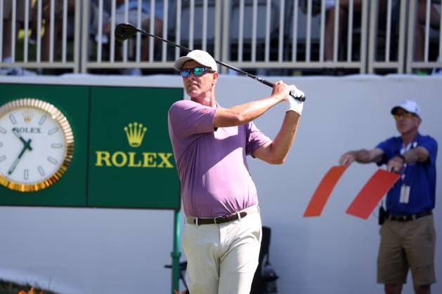 MEMPHIS, TN - AUGUST 18: Adam Scott (AUS) during the final round of the 2024 FedEx St. Jude Championship on August 18, 2024 at TPC Southwind in Memphis, Tennessee. (Photo by Michael Wade Icon Sportswire) GOLF: AUG 18 PGA, Golf Herren FedExCup Playoffs - FedEx St. Jude Championship EDITORIAL USE ONLY Icon08182414