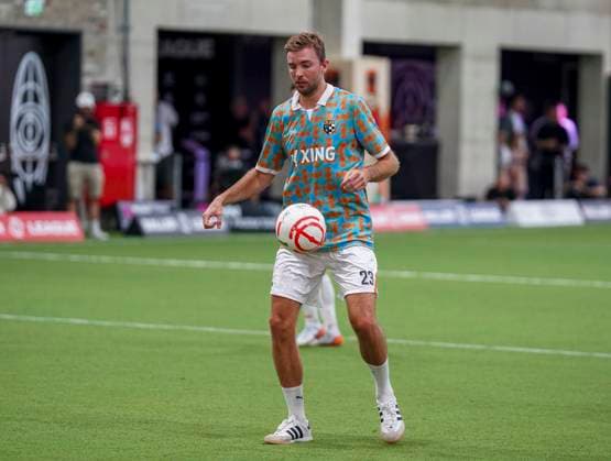Sport Themen der Woche KW34 Sport Bilder des Tages Fußballer Christoph Kramer, Team-Manager vom Team Golden XI 19.08.2024, Fussball, Baller League, GER, Köln, Motorworld World Köln *** Footballer Christoph Kramer, Team Manager of Team Golden XI 19 08 2024, Football, Baller League, GER, Cologne, Motorworld World Cologne Copyright: HMBxMedia xMarcoxBader
