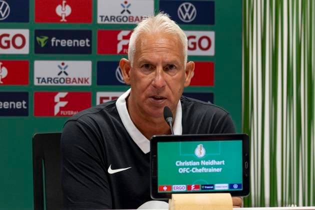 DFB-Pokal: Kickers Offenbach - 1. FC Magdeburg, 19.08.2024 Christian Neidhart (Trainer Kickers Offenbach), Kickers Offenbach - 1. FC Magdeburg, Offenbach, Stadion am Bieberer Berg, 19.8.2024 Copyright: xBEAUTIFULxSPORTS Gawlikx