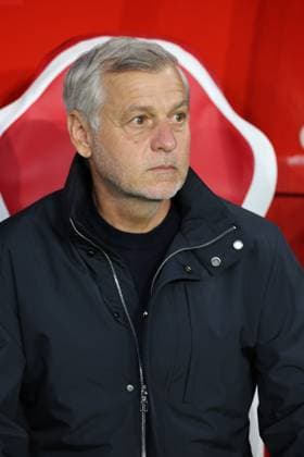 Bruno GENESIO (entraineur LOSC Lille) lors du match LOSC Lille vs Slavia Prague, Barrages Ligue des Champions, stade du Hainaut Valenciennes, le 20 août 2024 - photo Laurent Sanson Panoramic FOOTBALL : LOSC Lille vs Slavia Prague - Play-offs Barrages Ligue des Champions 20 08 2024 LaurentSanson Panoramic 
