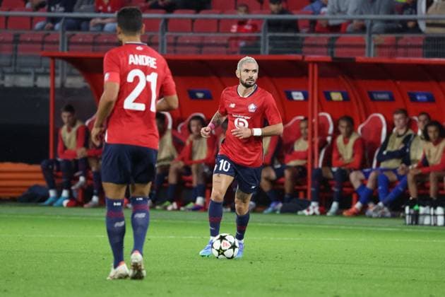 Rémy CABELLA (LOSC Lille) lors du match LOSC Lille vs Slavia Prague, Barrages Ligue des Champions, stade du Hainaut Valenciennes, le 20 août 2024 - photo Laurent Sanson Panoramic FOOTBALL : LOSC Lille vs Slavia Prague - Play-offs Barrages Ligue des Champions 20 08 2024 LaurentSanson Panoramic 