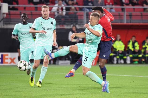 But de Jonathan DAVID (LOSC Lille) lors du match LOSC Lille vs Slavia Prague, Barrages Ligue des Champions, stade du Hainaut Valenciennes, le 20 août 2024 - photo Laurent Sanson Panoramic FOOTBALL : LOSC Lille vs Slavia Prague - Play-offs Barrages Ligue des Champions 20 08 2024 LaurentSanson Panoramic 