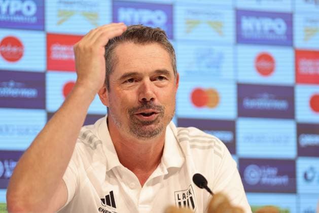 SOCCER - UEFA EL, LASK vs Bukarest LINZ,AUSTRIA,21.AUG.24 - SOCCER - UEFA Europa League, qualification, Linzer ASK vs FCSB Bukarest, preview, press conference, PK, Pressekonferenz LASK. Image shows head coach Thomas Darazs (LASK).  GEPAxpictures xMathiasxMandl