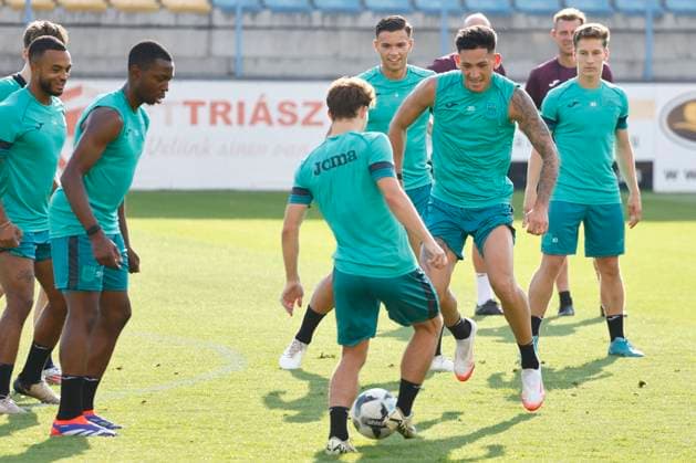 Dinamo Minsk v RSC Anderlecht - UEFA Europa League - media activities MEZOKOVESD, HUNGARY - AUGUST 21 : Vazquez Luis forward of Anderlecht pictured during a training session prior to the UEFA Europa League Play-offs1st leg match between Dinamo Minsk and RSC Anderlecht on August 21, 2024 in Mezokovesd, Hungary, 21 08 2024 Mezokovesd Hungary  Copyright: xJanxDexMeuleneirx