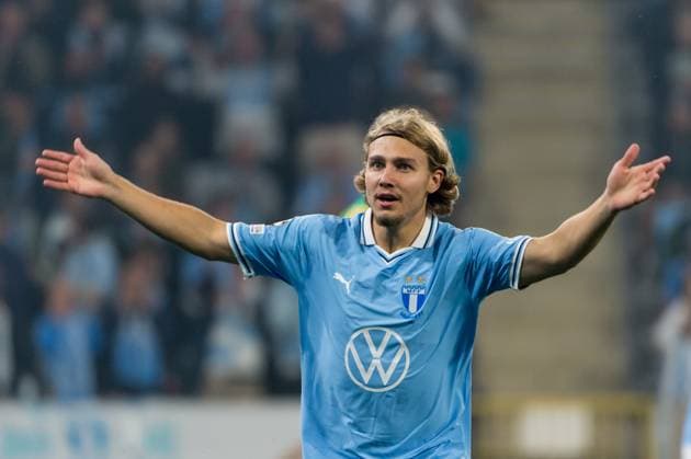 240821 Sebastian Nanasi of Malmö FF celebrating during the UEFA Champions League football match between Malmö FF and Sparta Prag on August 21, 2024 in Malmö. Photo: Christian Örnberg BILDBYRAN COP 166 CO0456 fotboll football soccer fotball champions league malmö ff sparta prag bbeng play-off bbauto jubel Copyright: CHRISTIANxÖRNBERG BB240821CO037