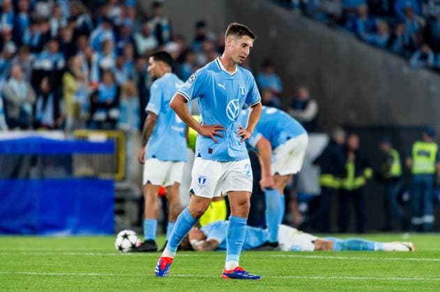 240821 Lasse Berg Johnsen of Malmö FF looks dejected during the UEFA Champions League football match between Malmö FF and Sparta Prag on August 21, 2024 in Malmö. Photo: Christian Örnberg BILDBYRAN COP 166 CO0456 fotboll football soccer fotball champions league malmö ff sparta prag bbeng play-off bbauto depp Copyright: CHRISTIANxÖRNBERG BB240821CO055