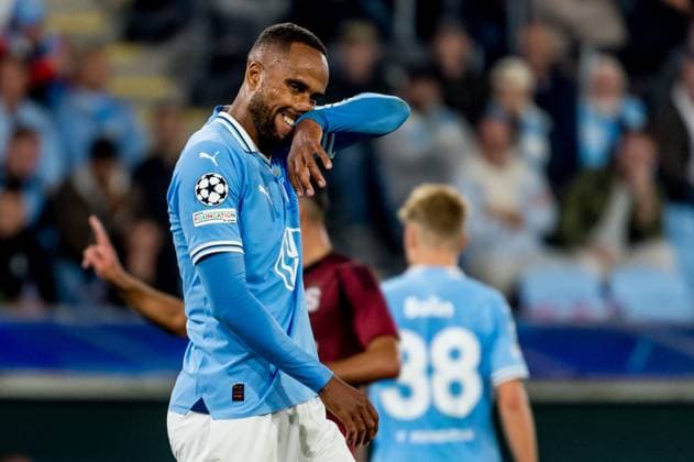 240821 Isaac Kiese Thelin of Malmö FF looks dejected during the UEFA Champions League football match between Malmö FF and Sparta Prag on August 21, 2024 in Malmö. Photo: Christian Örnberg BILDBYRAN COP 166 CO0456 fotboll football soccer fotball champions league malmö ff sparta prag bbeng play-off bbauto depp Copyright: CHRISTIANxÖRNBERG BB240821CO061