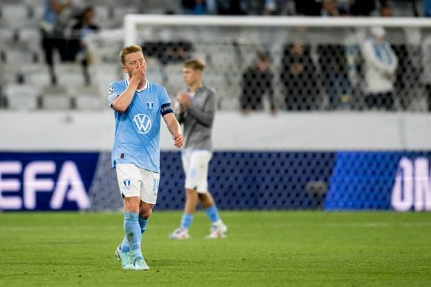 240821 Anders Christiansen of Malmö FF looks dejected after the UEFA Champions League football match between Malmö FF and Sparta Prag on August 21, 2024 in Malmö. Photo: Christoffer Borg Mattisson BILDBYRAN COP 261 CO0456 fotboll football soccer fotball champions league malmö ff sparta prag bbeng play-off depp Copyright: CHRISTOFFERxBORGxMATTISSON BB240821CB063