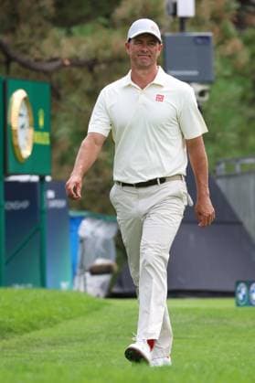 CASTLE ROCK, CO - AUGUST 21: PGA, Golf Herren player Adam Scott walks the 18th hole during the PGA FedExCup BMW Championship Pro Am on August 21st, 2024, at Castle Pines Golf Club in Castle Rock, Colorado. (Photo by Brian Spurlock Icon Sportswire) GOLF: AUG 21 PGA FedExCup Playoffs - BMW Championship Pro Am EDITORIAL USE ONLY Icon24082141