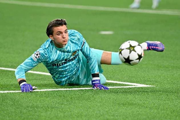 Torhüter Marvin Keller, YB, BSC Young Boys - Galatasaray Istanbul, Playoff Champions League, Fussball, 21.08.2024