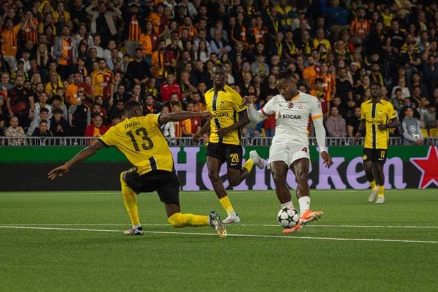 Bern, Switzerland, August 21st 2024: Goalscorer of the 2:2 Michy Batshuayi (44 Galatasaray) during the UEFA Champions League football match between BSC Young Boys and Galatasaray at Stadion Wankdorf in Bern, Switzerland. Philipp Kresnik (Philipp Kresnik SPP) Copyright: xPhilippxKresnikx xSPPx spp-en-PhKrSp-_KRE1964