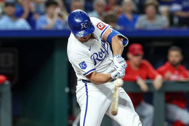 August 21, 2024: Kansas City Royals designated hitter Hunter Renfroe (16) hits a single during the sixth inning against the Los Angeles Angels at Kauffman Stadium in Kansas City, MO. CSM Kansas City United States of America - ZUMAc04_ 20240821_zma_c04_068 Copyright: xDavidxSmithx