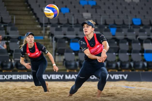 Beach Pro Tour - Elite 16 Hamburg, 22.08.2024 Tanja Hüberli (SUI), Nina Brunner (SUI); Beach Pro Tour - Elite 16, Hamburg, Stadion Am Rothenbaum am 22.08.2024 Copyright: xBEAUTIFULxSPORTS PeterxWeberx