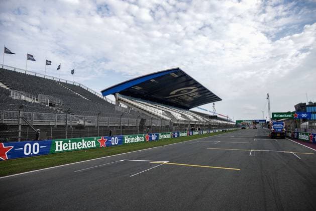 Zandvoort race track atmosphere during the Formula 1 Heineken Dutch Grand Prix 2024, 15th round of the 2024 Formula One World Championship, WM, Weltmeisterschaft from August 23 to 25, 2024 on the Circuit Zandvoort, in Zandvoort, Netherlands - F1 - DUTCH GRAND PRIX 2024 DPPI Panoramic  240822_R15_OLANDA_DP_XB5_9901