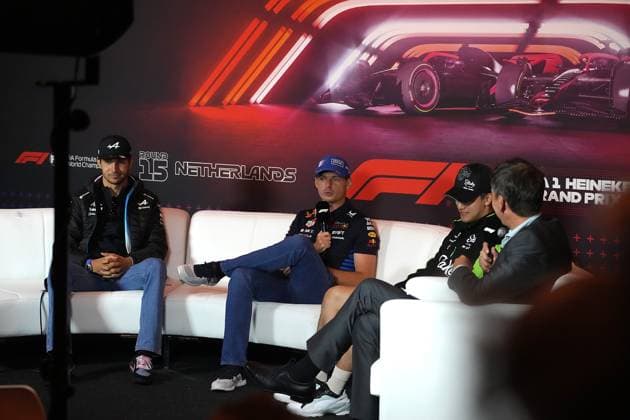 22.08.2024, Circuit Park Zandvoort, Zandvoort, FORMULA 1 HEINEKEN DUTCH GRAND PRIX 2024 , im Bild Esteban Ocon (FRA), Alpine F1 Team, Max Verstappen (NLD), Oracle Red Bull Racing, Zhou Guanyu (CHN), Stake F1 Team Kick Sauber Defodi-506_20240822_hbr_1193