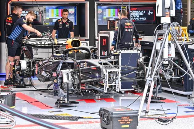 22nd August 2024; Circuit Zandvoort, Zandvoort, Holland, North Holland, Netherlands; Formula 1 Heineken Dutch Grand Prix 2024; Arrivals and Inspection Day; The Oracle Red Bull Racing car of Sergio Perez (MEX) being prepared  ActionPlus12683870 GodfreyxPitt
