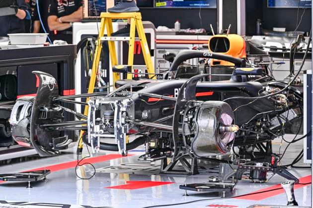 22nd August 2024; Circuit Zandvoort, Zandvoort, Holland, North Holland, Netherlands; Formula 1 Heineken Dutch Grand Prix 2024; Arrivals and Inspection Day; The Oracle Red Bull Racing car of Max Verstappen (NED) being prepared  ActionPlus12683871 GodfreyxPitt