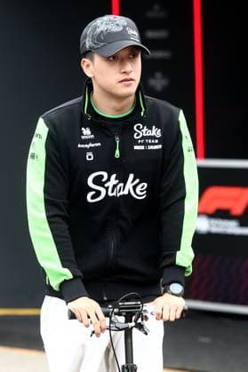 22.08.2024, xsvx, Motorsport FIA Formel 1, Großer Preis der Niederlande 2024 emspor, v.l. Guanyu Zhou (Sauber Stake F1 Team ) Startnummer 24 (FIA REGULATIONS PROHIBIT ANY USE OF PHOTOGRAPHS as IMAGE SEQUENCES and or QUASI-VIDEO) Zandvoort