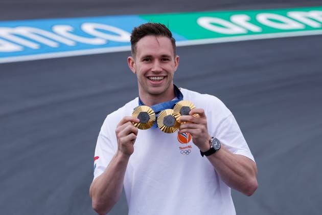 Harry Lavreysen dutch olympic champion track cyclist on his golden bike shows his three golden medals during previews ahead of the F1 Grand Prix of Netherlands at Circuit Park Zandvoort on August 22, 2024 in Zandvoort, Netherlands. Defodi-704_MTB20240822F1ZandvoortDag1352554