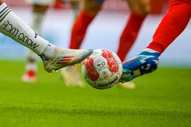 SOCCER - UEFA EL, LASK vs Bukarest LINZ,AUSTRIA,22.AUG.24 - SOCCER - UEFA Europa League, qualification, Linzer ASK vs FCSB Bukarest. Image shows a feature with the matchball.  GEPAxpictures xManuelxBinder