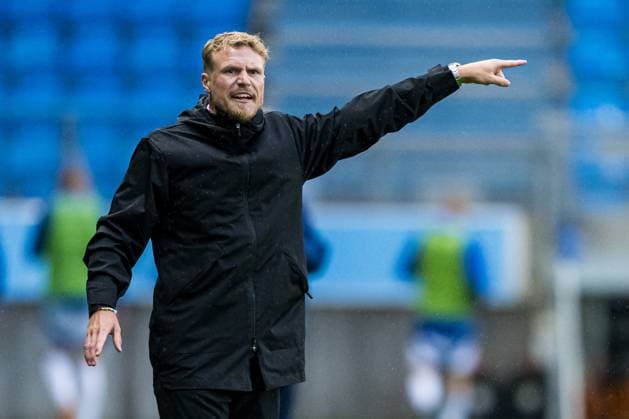 240822 Oscar Hiljemark, head coach of Elfsborg, during the UEFA Europa League play-off match between Molde and Elfsborg on August 22, 2024 in Molde. Photo: Marius Simensen BILDBYRAN COP 238 bbeng elfsborg football fotball fotboll molde play-off uefa europa league Copyright: MARIUSxSIMENSEN BB240822BB235