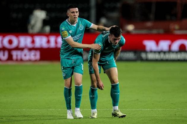 UEFA Europa League Play-off First Leg, Toumba Stadium, Thessaloniki, Greece 22 8 2024 PAOK vs Shamrock Rovers Shamrock Rovers Gary O Neill and Josh Honohan Gary O Neill and Josh Honohan 22 8 2024  Copyright: x INPHO AleksandarxDjorovicx DSCL1255