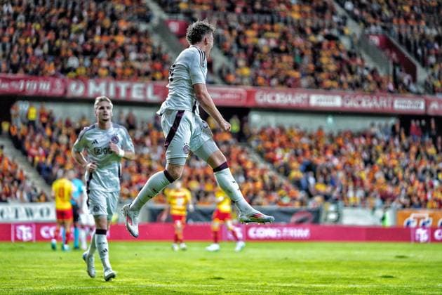 BIALYSTOK, 22-08-2024, Bialystok City Stadium, football, UEFA Europa League Play Offs, season 2024 2025, Jagiellonia Bialystok - Ajax. Ajax player Mika Godts scores 1-2 Jagiellonia Bialystok - Ajax  x26087865x Copyright: