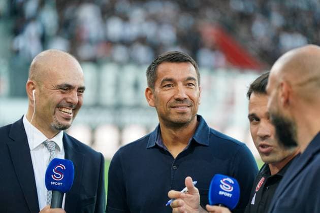 Fussball: UEFA Europa-League-Qualifikation Play-offs FC LUGANO (SUI) vs. BESIKTAS JK Istanbul (TUR), Arena Thun, Schweiz: Trainer Giovanni Van Bronckhorst (Besiktas Istanbul) Copyright: xJOERANxSTEINSIEKx