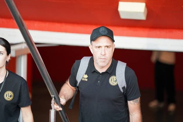 Fussball: UEFA Europa-League-Qualifikation Play-offs FC LUGANO (SUI) vs. BESIKTAS JK Istanbul (TUR), Arena Thun, Schweiz: Trainer Mattia Croci Torti (FC Lugano) Copyright: xJOERANxSTEINSIEKx