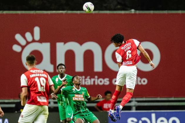 SOCCER - UEFA EL, Braga vs Rapid BRAGA,PORTUGAL,22.AUG.24 - SOCCER - UEFA Europa League, qualification, Sporting Club de Braga vs SK Rapid Wien. Image shows Vitor Carvalho (Braga).  GEPAxpictures xKevinxHackner