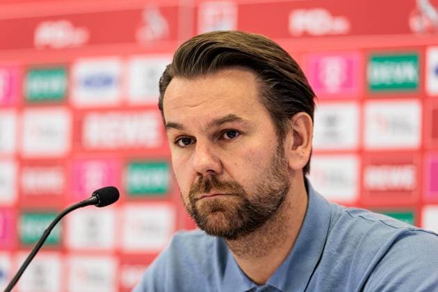 2. Fussball Bundesliga: 1. FC Köln Pressekonferenz; 23.08.2024 Thomas Kessler (1. FC Köln Leiter der Lizenzspielerabteilung) 2. Fussball Bundesliga: Pressekonferenz 1. FC Köln; Geissbockheim, 23.08.2024