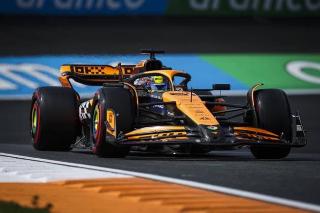 81 PIASTRI Oscar (aus), McLaren F1 Team MCL38, action during the Formula 1 Heineken Dutch Grand Prix 2024, 15th round of the 2024 Formula One World Championship, WM, Weltmeisterschaft from August 23 to 25, 2024 on the Circuit Zandvoort, in Zandvoort, Netherlands - F1 - DUTCH GRAND PRIX 2024 DPPI Panoramic  240823_R15_OLANDA_DP_XB3_2717_