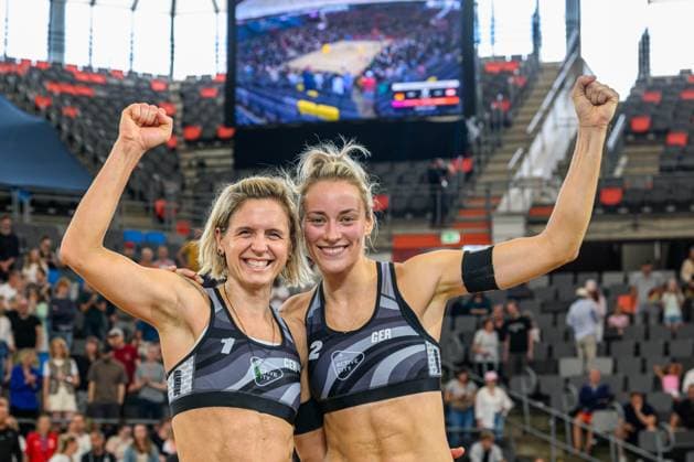 Beach Pro Tour - Elite 16 Hamburg, 23.08.2024 Laura Ludwig (GER), Louisa Lippmann (GER); Beach Pro Tour - Elite 16, Hamburg, Stadion Am Rothenbaum am 23.08.2024 Copyright: xBEAUTIFULxSPORTS PeterxWeberx