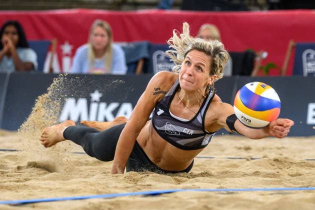 Sport Themen der Woche KW34 Sport Bilder des Tages Beach Pro Tour - Elite 16 Hamburg, 23.08.2024 Laura Ludwig (GER); Beach Pro Tour - Elite 16, Hamburg, Stadion Am Rothenbaum am 23.08.2024 *** Beach Pro Tour Elite 16 Hamburg, 23 08 2024 Laura Ludwig GER Beach Pro Tour Elite 16, Hamburg, Stadion Am Rothenbaum on 23 08 2024 Copyright: xBEAUTIFULxSPORTS PeterxWeberx