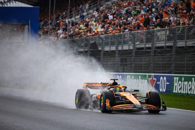 81 Oscar Piastri (AUS, McLaren Formula 1 Team), F1 Grand Prix of the Netherlands at Circuit Zandvoort on August 23, 2024 in Zandvoort, Netherlands. (Photo by HOCH ZWEI) Zandvoort Netherlands