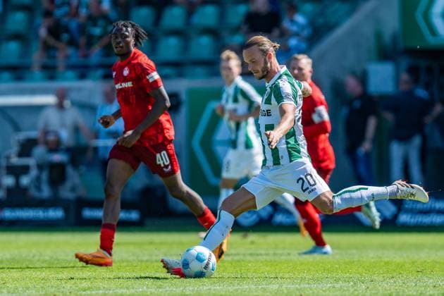 24.08.2024, SC Preußen Münster vs. 1. FC Kaiserslautern, 2. Bundesliga, 3. Spieltag Jorrit Hendrix (Preussen Muenster, 20) Wichtiger Hinweis: Gemaess den Vorgaben der DFL Deutsche Fussball Liga bzw. des DFB Deutscher Fussball-Bund ist es untersagt, in dem Stadion und oder vom Spiel angefertigte Fotoaufnahmen in Form von Sequenzbildern und oder videoaehnlichen Fotostrecken zu verwerten Foto: Bahho Kara Kirchner-Media