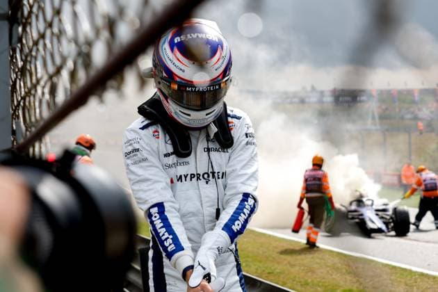 2 Logan Sargeant (USA, Williams Racing) after his crash, F1 Grand Prix of the Netherlands at Circuit Zandvoort on August 24, 2024 in Zandvoort, Netherlands. (Photo by HOCH ZWEI) Zandvoort Netherlands