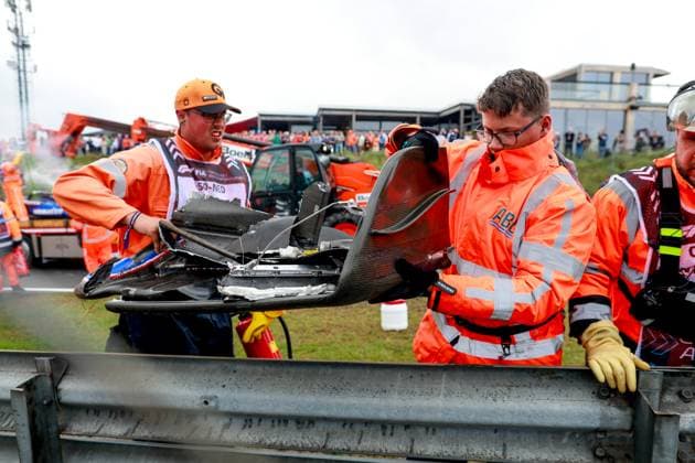 Debris pictured following the crash of 2 Logan Sargeant (USA, Williams Racing), F1 Grand Prix of the Netherlands at Circuit Zandvoort on August 24, 2024 in Zandvoort, Netherlands. (Photo by HOCH ZWEI) Zandvoort Netherlands